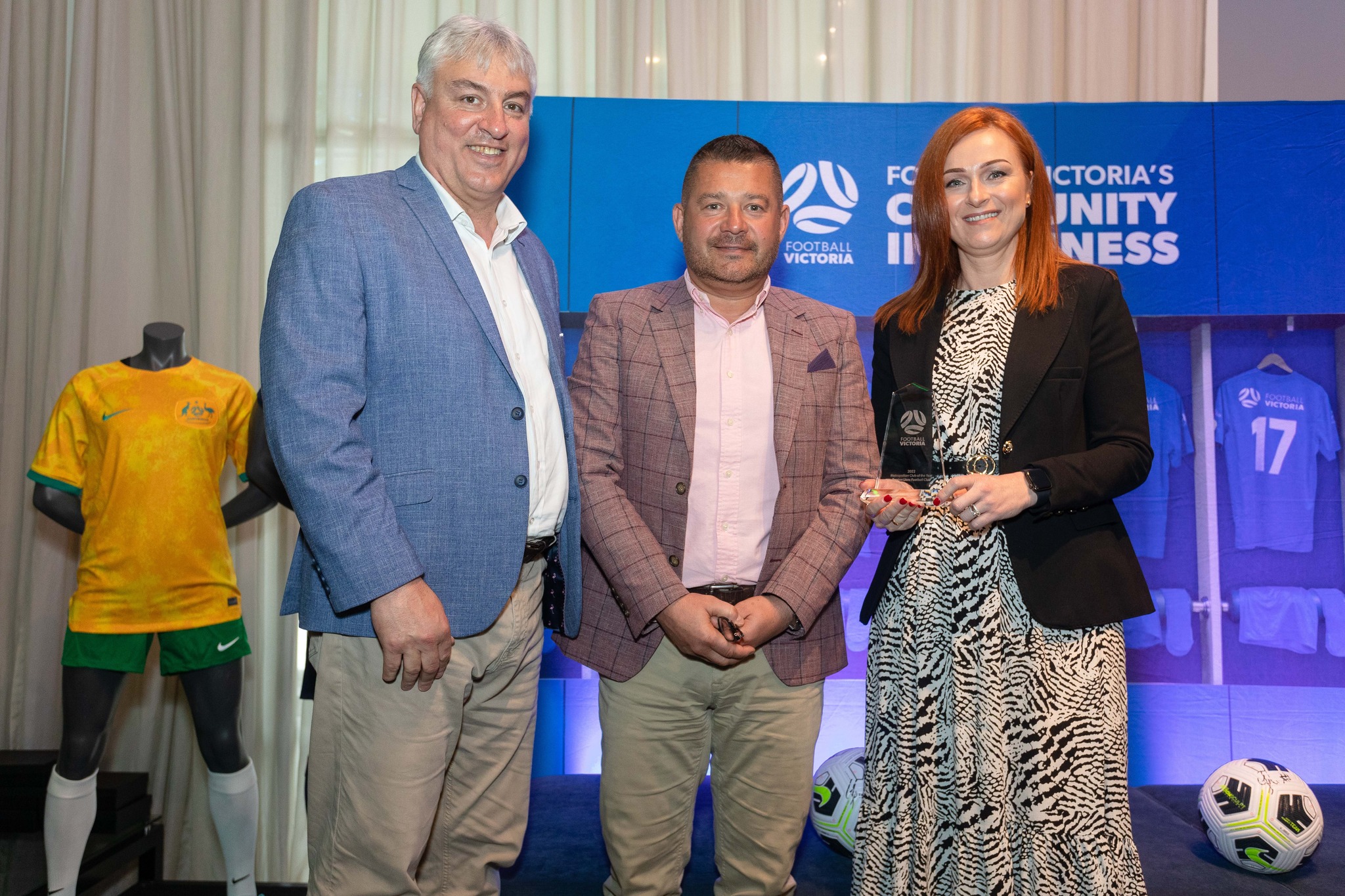 Preston Lions FC are awarded Metropolitan Club of the Year 2022 at the